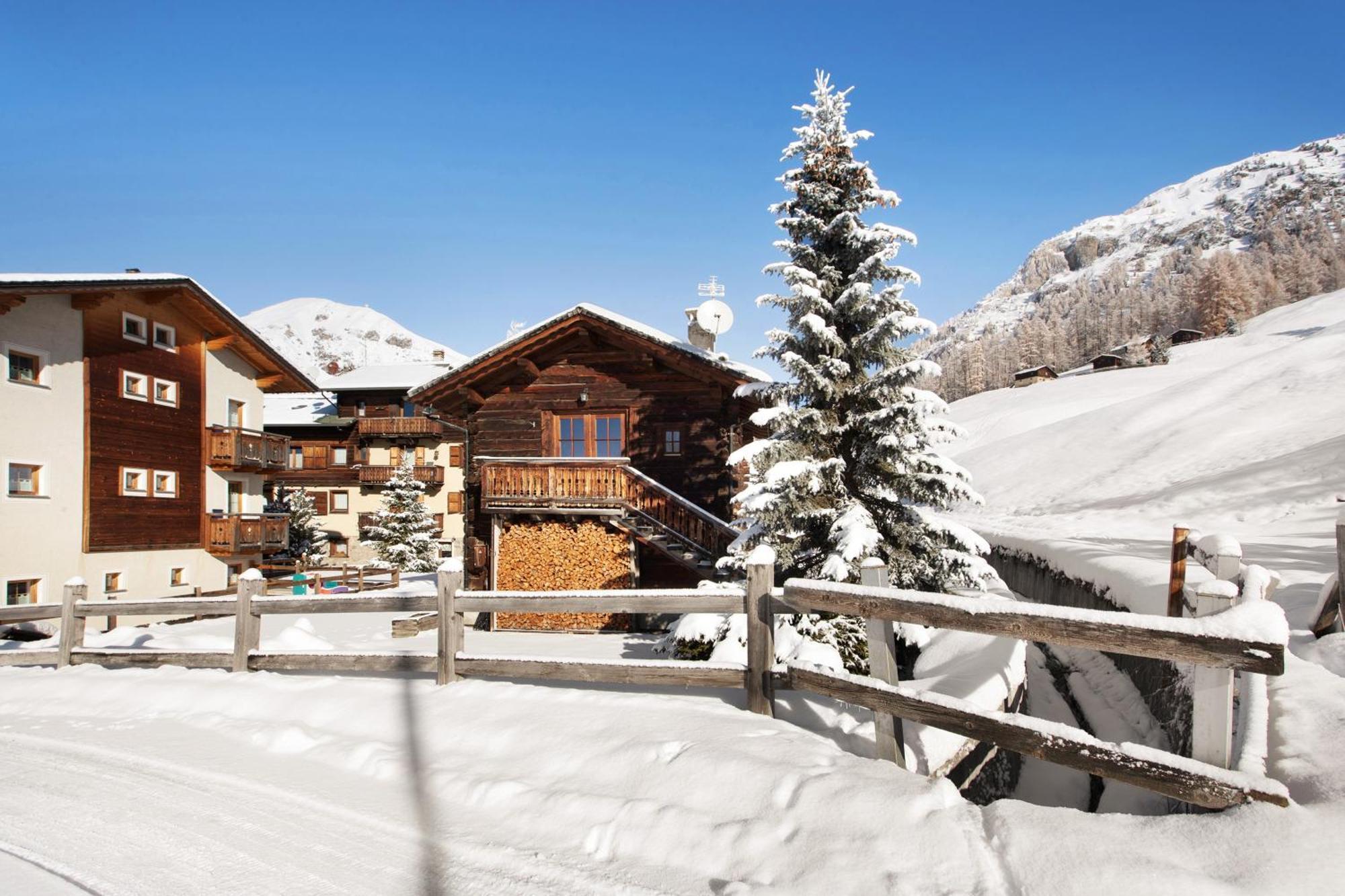 Ferienwohnung Al Bait Da Marangona Livigno Exterior foto