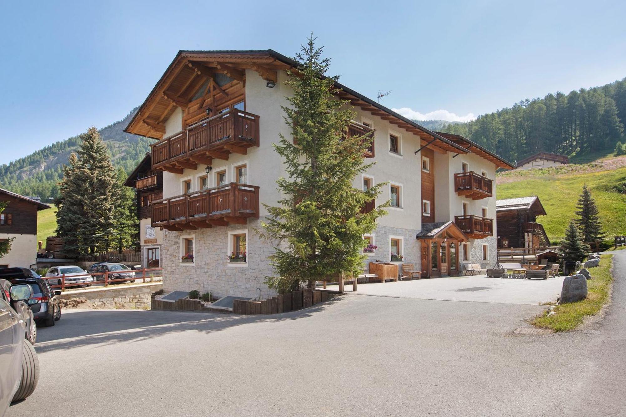 Ferienwohnung Al Bait Da Marangona Livigno Exterior foto