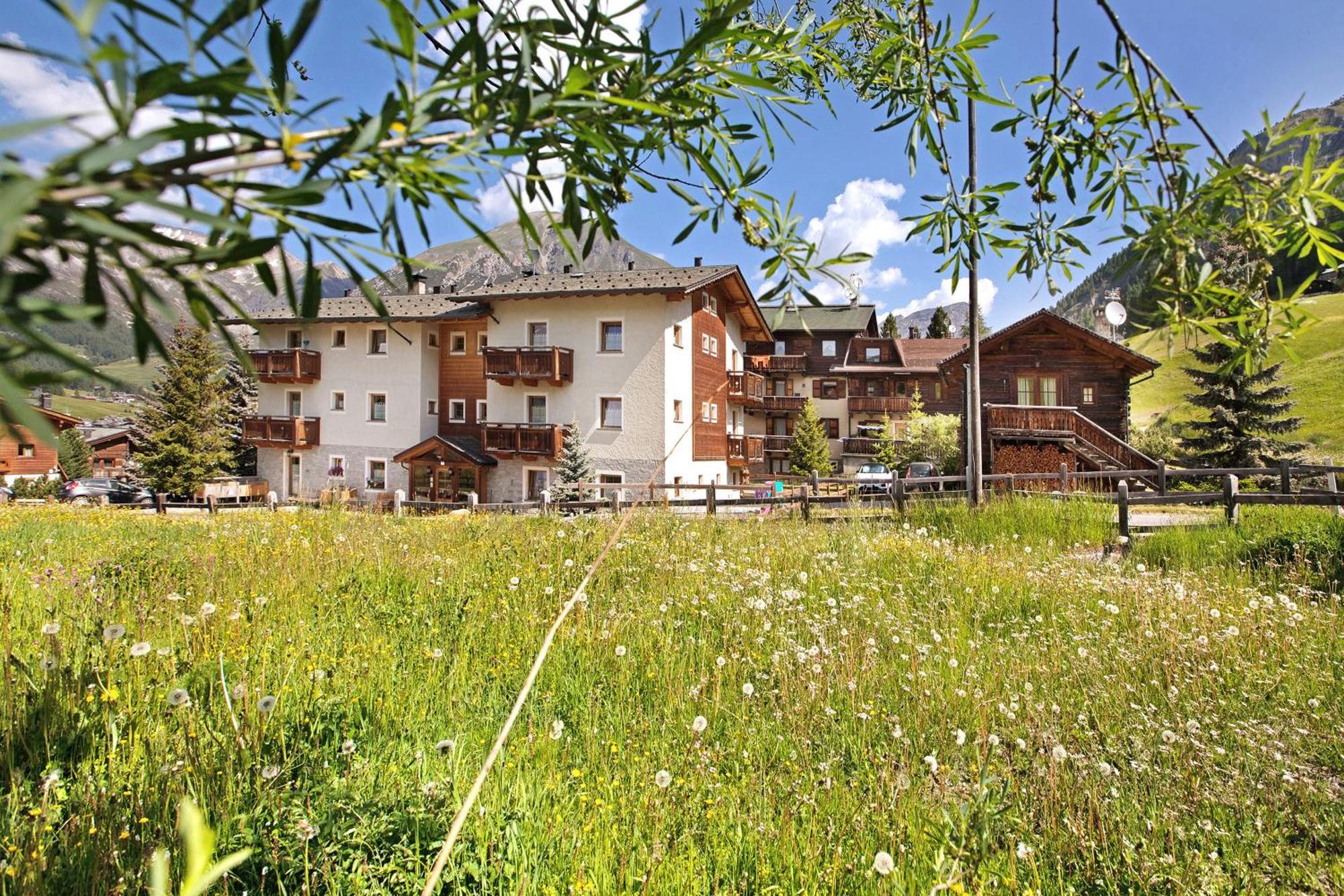 Ferienwohnung Al Bait Da Marangona Livigno Exterior foto