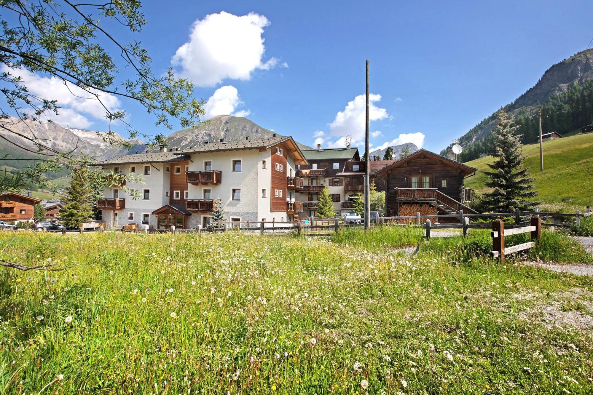 Ferienwohnung Al Bait Da Marangona Livigno Exterior foto
